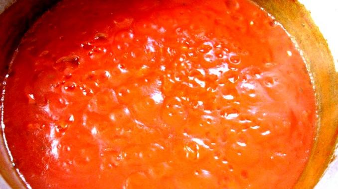 pomarola usé.jpg salsa pomarola