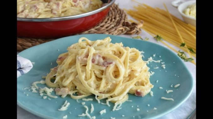 Tallarines a la carbonara
