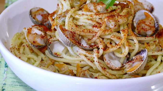 Espaguetis al pesto